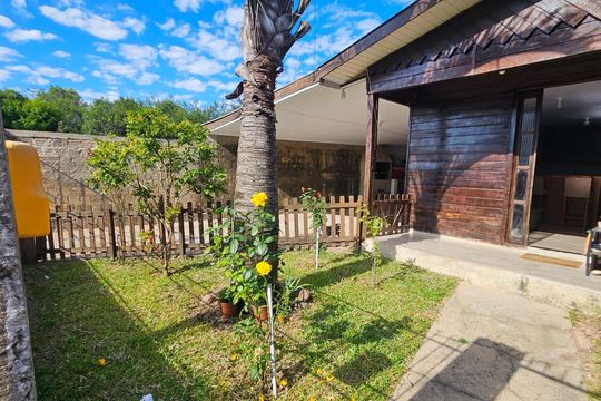 Casa à venda com 3 quartos, 73m² em Harmonia, Canoas
