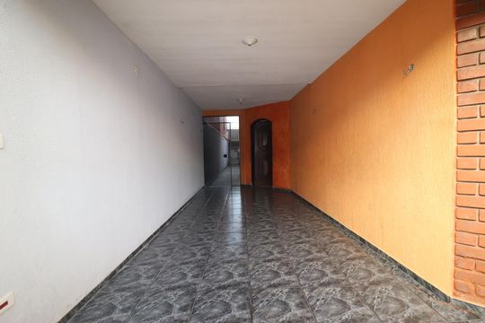 Garagem de casa à venda com 3 quartos, 177m² em Parque Marajoara, Santo André