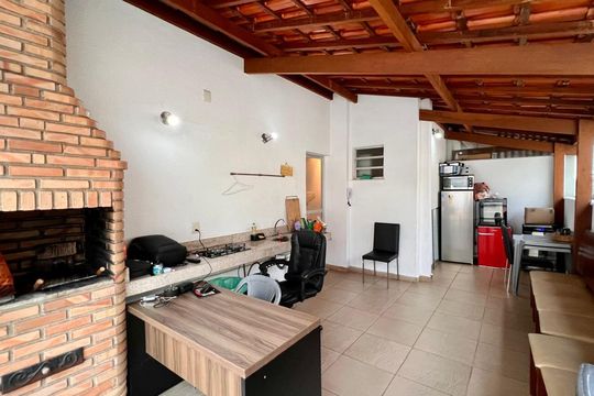 Apartamento à venda com 3 quartos, 140m² em Buritis, Belo Horizonte