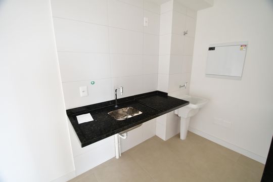 Cozinha de kitnet/studio para alugar com 1 quarto, 57m² em Centro, Campinas