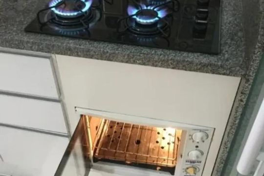 Cozinha de apartamento para alugar com 2 quartos, 48m² em Jardim Paraiso, Jacareí
