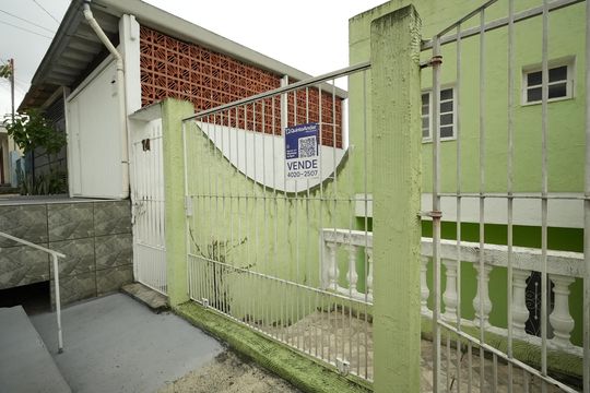Placa de casa à venda com 3 quartos, 130m² em Vila Assunção, Santo André