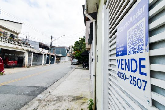 Placa de casa à venda com 3 quartos, 200m² em Vila Rio de Janeiro, Guarulhos