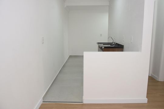 Cozinha de apartamento para alugar com 2 quartos, 54m² em Jardim de Lourdes, Embu das Artes