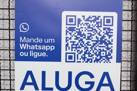 Placa do Quinto Andar  de apartamento para alugar com 2 quartos, 68m² em Jardim da Luz, Taubaté