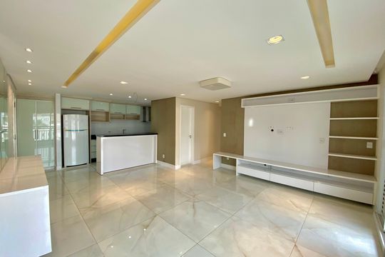 Apartamento à venda com 2 quartos, 83m² em Jardim Flor da Montanha, Guarulhos