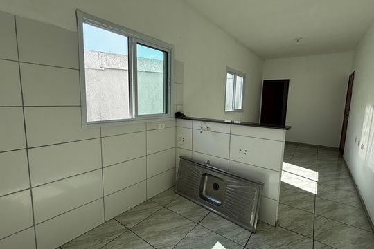 Cozinha de apartamento para alugar com 2 quartos, 50m² em Jardim Ipanema, Santo André