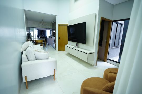 Casa para alugar com 3 quartos, 120m² em Parque das Flores, Goiânia