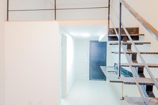 Sala de kitnet/studio para alugar com 1 quarto, 34m² em Vila Galvão, Guarulhos