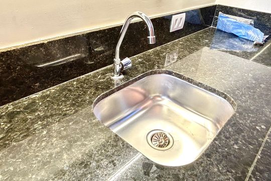 Cozinha de kitnet/studio para alugar com 1 quarto, 34m² em Vila Galvão, Guarulhos