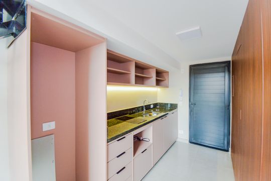 Cozinha de kitnet/studio para alugar com 1 quarto, 34m² em Vila Galvão, Guarulhos