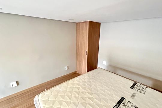 Quarto  de kitnet/studio para alugar com 1 quarto, 34m² em Vila Galvão, Guarulhos
