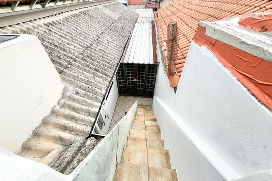 Escada de casa à venda com 2 quartos, 147m² em Imirim, São Paulo