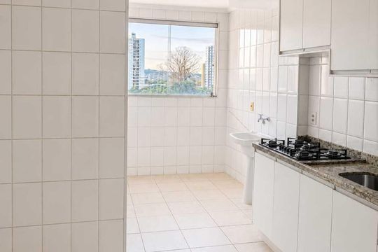 Cozinha de apartamento para alugar com 3 quartos, 87m² em Parque Oeste Industrial, Goiânia