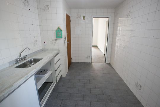 Cozinha de apartamento à venda com 2 quartos, 70m² em Pechincha, Rio de Janeiro
