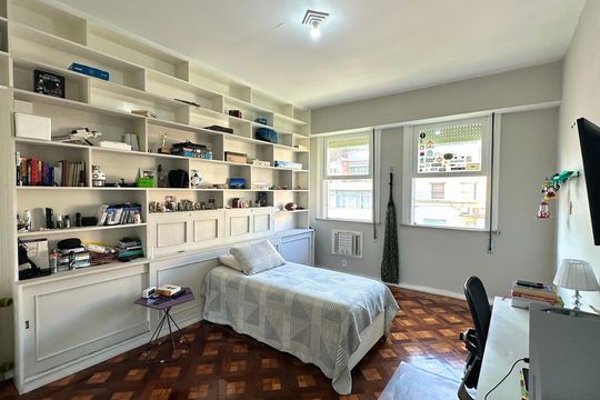 Apartamento à venda com 4 quartos, 327m² em Copacabana, Rio de Janeiro
