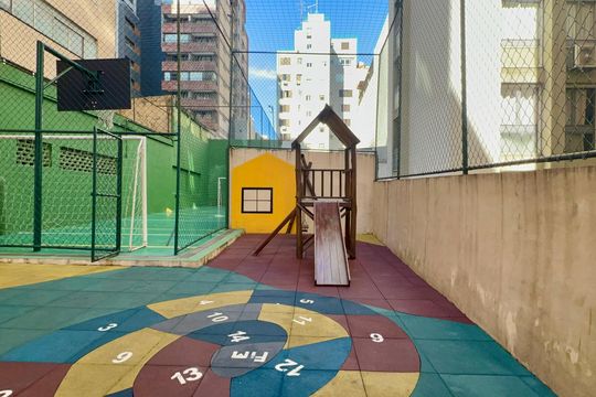 Playground de apartamento à venda com 3 quartos, 273m² em Cerqueira César, São Paulo