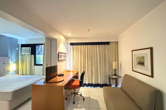 Sala de apartamento para alugar com 1 quarto, 45m² em Copacabana, Rio de Janeiro