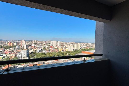 Varanda de apartamento para alugar com 3 quartos, 55m² em Vila Assis Brasil, Mauá