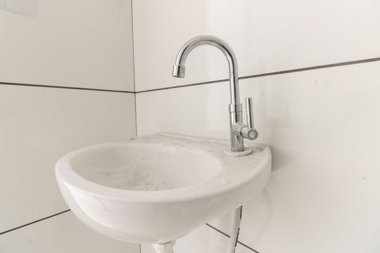 Banheiro  de apartamento para alugar com 1 quarto, 32m² em Penha de França, São Paulo