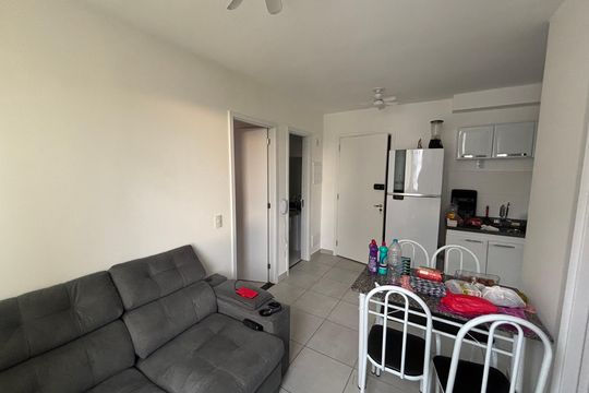 Sala  de apartamento para alugar com 2 quartos, 34m² em Lapa de Baixo, São Paulo
