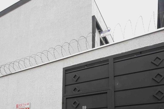Fachada de casa para alugar com 2 quartos, 70m² em São Lucas, São Paulo