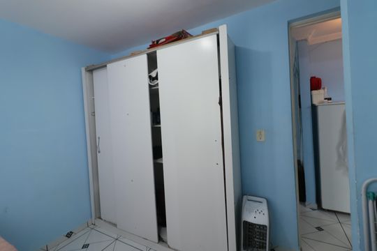 Quarto 2 de apartamento à venda com 2 quartos, 44m² em São Pedro, Osasco