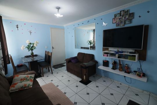 Sala de apartamento à venda com 2 quartos, 44m² em São Pedro, Osasco