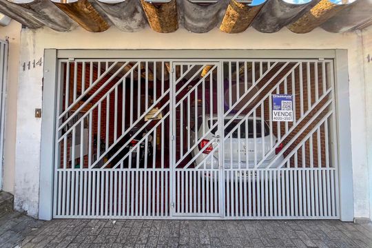 Fachada de casa à venda com 4 quartos, 229m² em Saúde, São Paulo