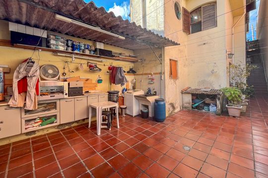 Quintal de casa à venda com 4 quartos, 229m² em Saúde, São Paulo
