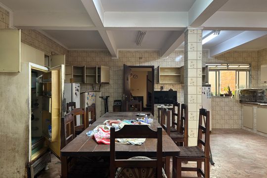 Cozinha de casa à venda com 6 quartos, 800m² em Vila Clementino, São Paulo