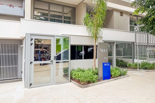 Fachada de apartamento à venda com 2 quartos, 72m² em Vila Mariana, São Paulo