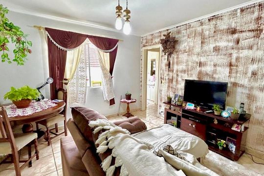 Sala de apartamento à venda com 2 quartos, 60m² em Vila Galvão, Guarulhos