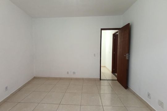 Quarto 2 de casa para alugar com 2 quartos, 90m² em Andrade Araujo, Belford Roxo