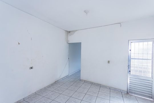 Sala de casa à venda com 4 quartos, 463m² em Vila Zat, São Paulo