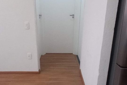 Corredor de apartamento para alugar com 2 quartos, 41m² em Morro Santana, Porto Alegre