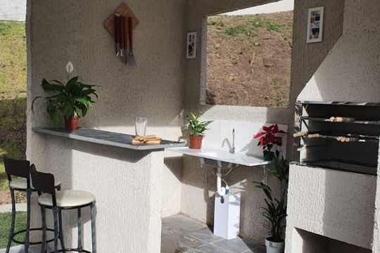 Área externa de apartamento para alugar com 2 quartos, 41m² em Morro Santana, Porto Alegre