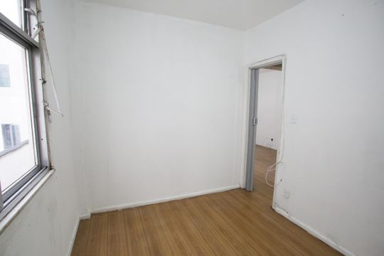 Quarto de apartamento para alugar com 1 quarto, 36m² em Tanque, Rio de Janeiro