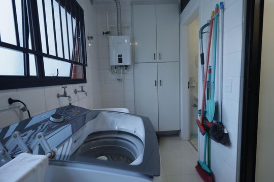 Área de Serviço de apartamento à venda com 3 quartos, 117m² em Chácara Klabin, São Paulo