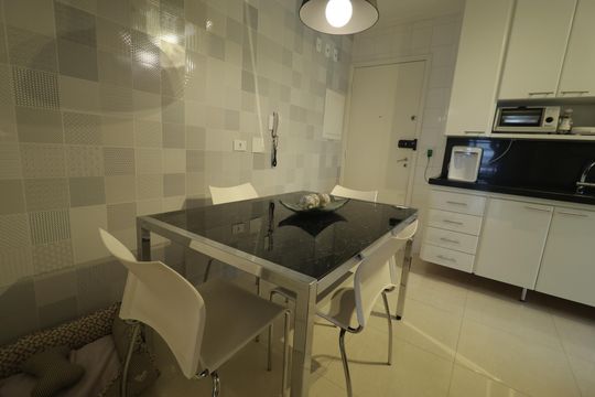 Cozinha de apartamento à venda com 3 quartos, 117m² em Chácara Klabin, São Paulo