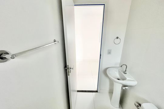 Banheiro de apartamento para alugar com 2 quartos, 40m² em Jardim São Paulo, São Paulo