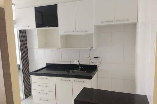 Cozinha de apartamento à venda com 2 quartos, 48m² em Jardim Indianópolis, Campinas