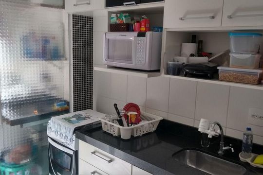 Cozinha de apartamento à venda com 2 quartos, 48m² em Jardim Indianópolis, Campinas