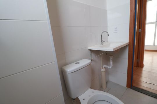 Banheiro  de apartamento para alugar com 2 quartos, 45m² em Geraldo Correia de Carvalho, Ribeirão Preto