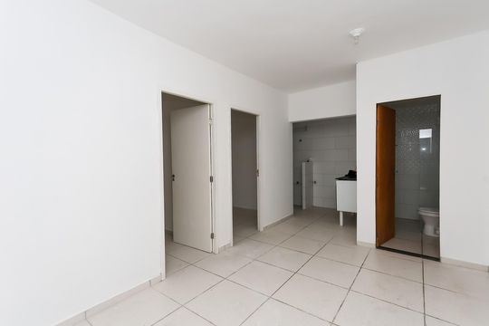 sala  de casa para alugar com 2 quartos, 38m² em Parque Regina, São Paulo