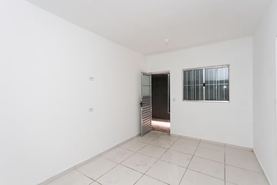 sala  de casa para alugar com 2 quartos, 38m² em Parque Regina, São Paulo