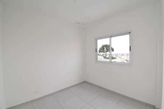 Quarto de apartamento para alugar com 1 quarto, 38m² em Cajuru, Curitiba