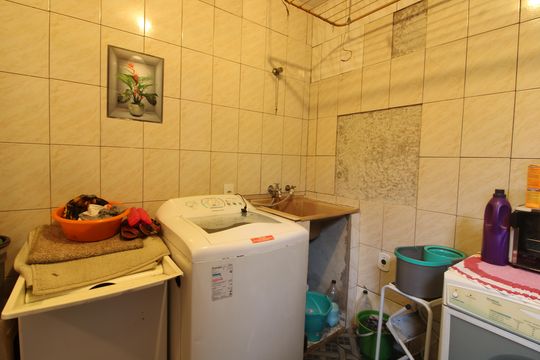 Área de Serviço de casa à venda com 4 quartos, 250m² em Jardim Fernandes, São Paulo