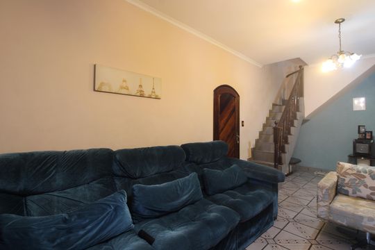 Sala de casa à venda com 4 quartos, 250m² em Jardim Fernandes, São Paulo