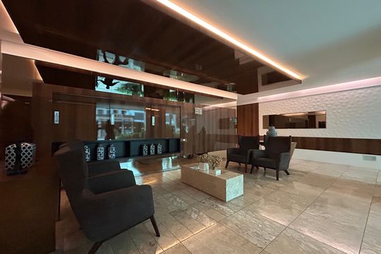 Hall de entrada de apartamento para alugar com 1 quarto, 56m² em Centro, Florianópolis